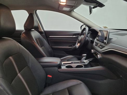 Used 2023 Nissan Altima 2.5 SR image 21