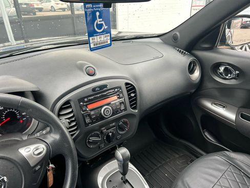Used 2012 Nissan Juke S image 6