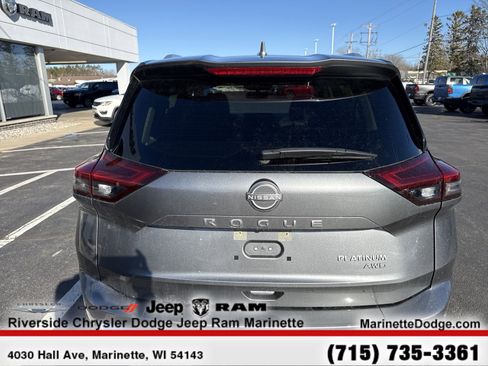 Used 2025 Nissan Rogue Platinum w/ Platinum Premium Package image 8
