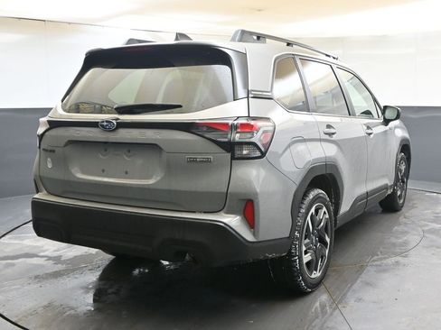 New 2025 Subaru Forester Premium image 5