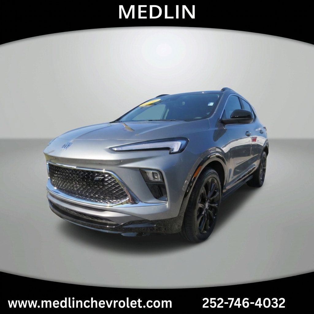 Used 2026 Buick Encore GX Sport Touring w/ Comfort Package FWD image 3