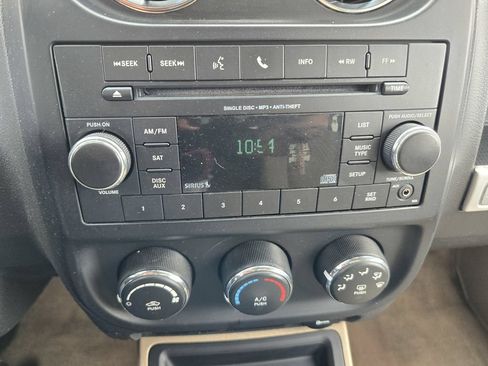 Used 2016 Jeep Compass Sport w/ Power Value Group FWD image 23