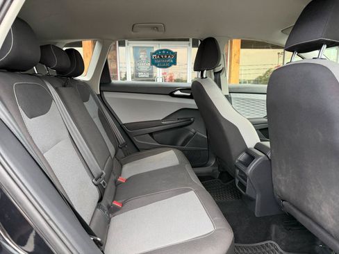 Used 2024 Volkswagen Taos S AWD/4WD image 19