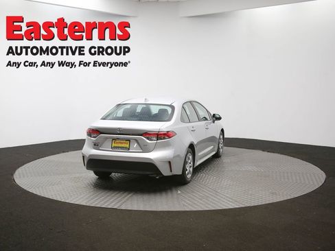 Used 2023 Toyota Corolla LE image 34