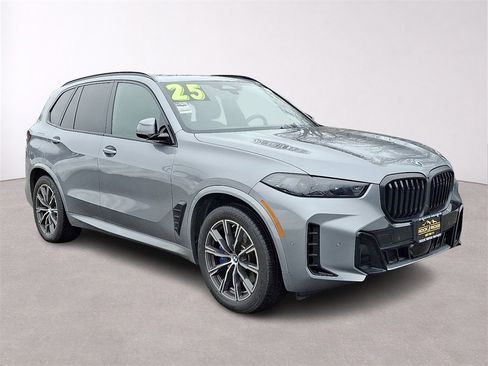 Used 2025 BMW X5 xDrive40i w/ M Sport Package image 1