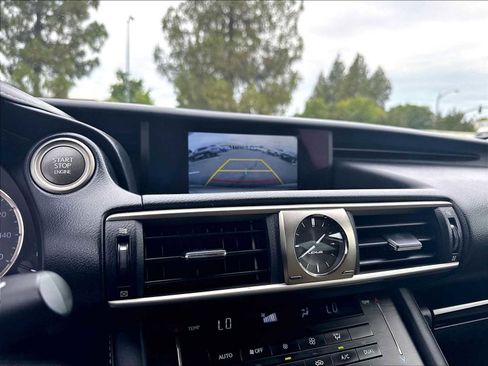 Used 2017 Lexus IS 200t RWD image 23