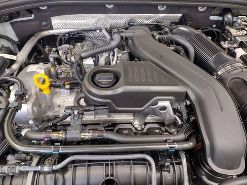 New 2026 Volkswagen Jetta SE image 6