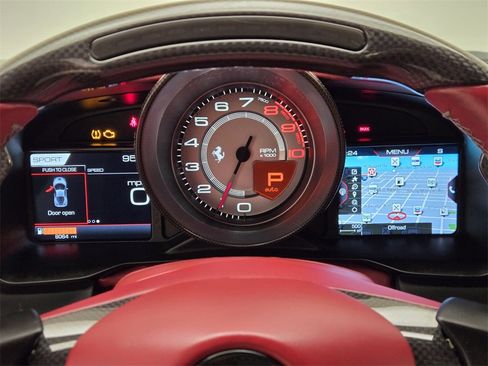 Used 2020 Ferrari F8 Tributo image 35