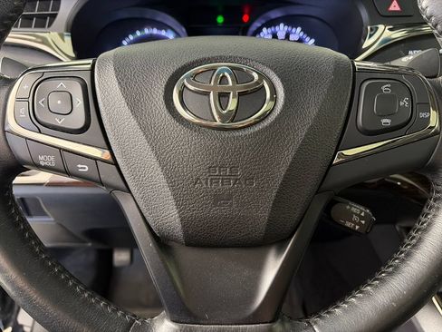 Used 2014 Toyota Avalon XLE Touring FWD image 16