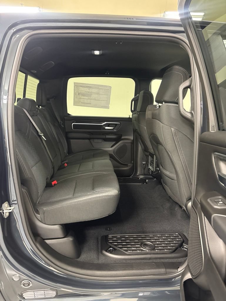 New 2026 RAM 1500 Big Horn AWD/4WD image 28