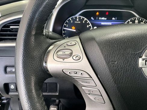Used 2017 Nissan Murano S AWD/4WD image 11
