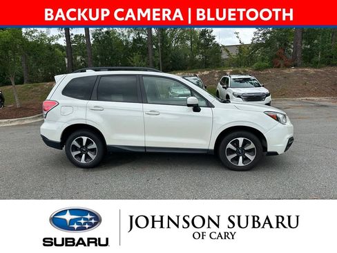 Used 2018 Subaru Forester 2.5i Premium w/ All-Weather Package AWD/4WD image 3