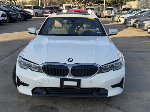 Used 2021 BMW 330i Sedan w/ Convenience Package image 2