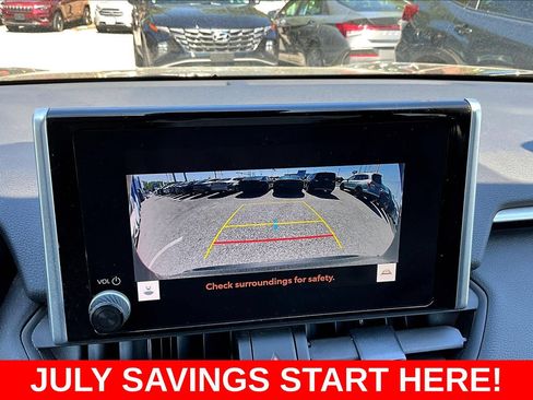 Used 2023 Toyota RAV4 XLE AWD/4WD image 18