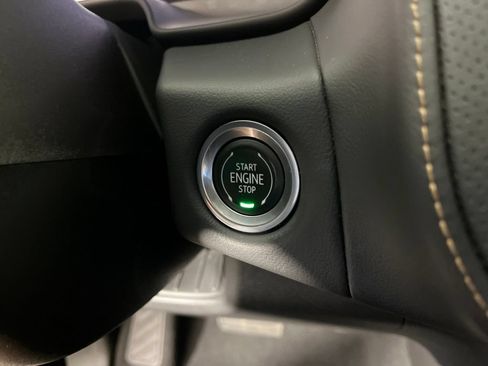 Certified 2022 GMC Yukon AT4 w/ Max Trailering Package AWD/4WD image 37