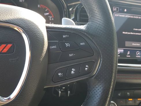 Used 2024 Dodge Durango GT RWD image 31