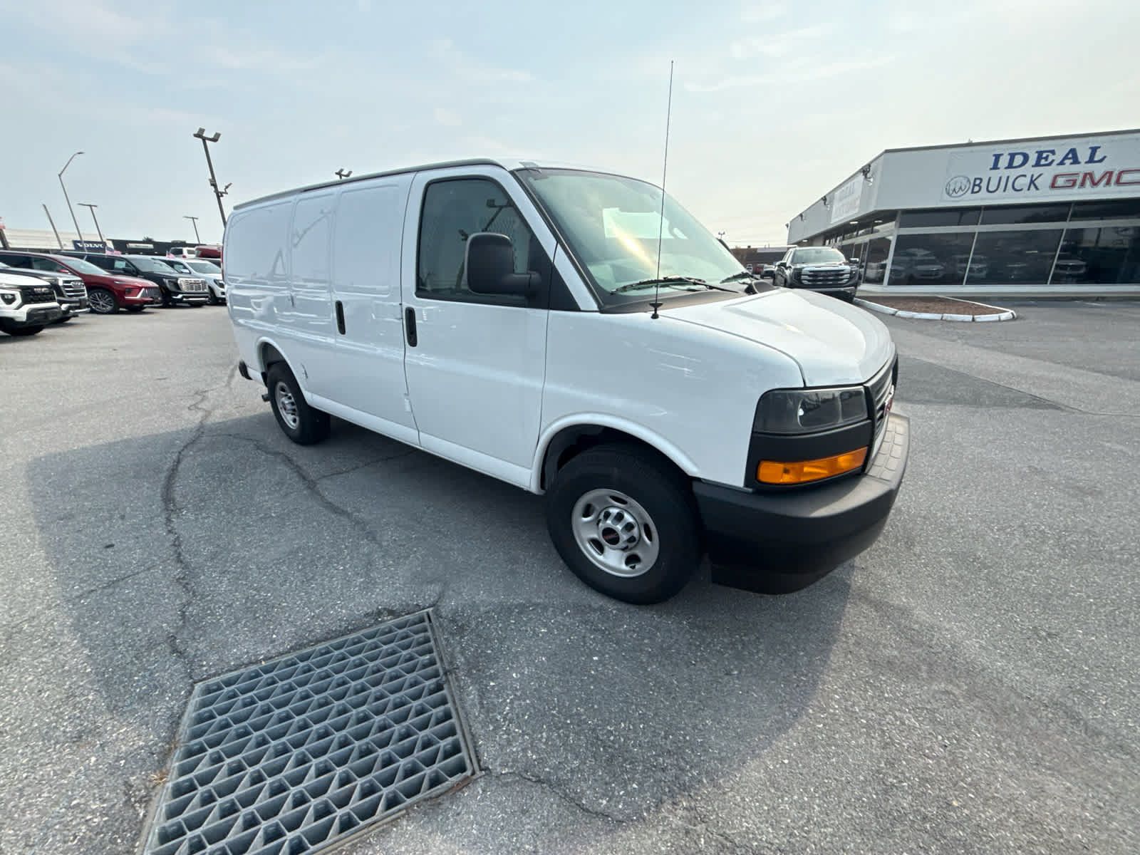 New 2026 GMC Savana 2500 w/ Driver Convenience Package RWD image 23
