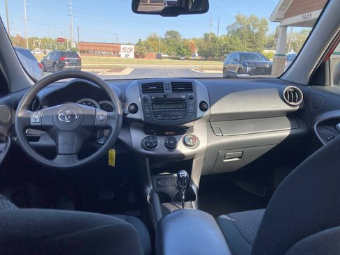 Used 2010 Toyota RAV4 Sport AWD/4WD image 21