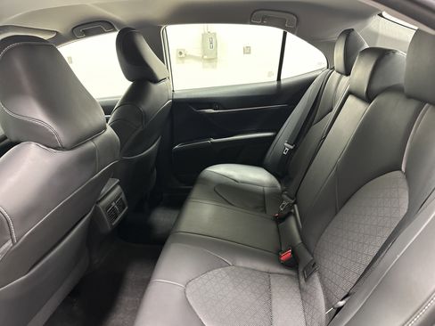 Used 2018 Toyota Camry XSE w/ Protection Package (Q2) FWD image 7
