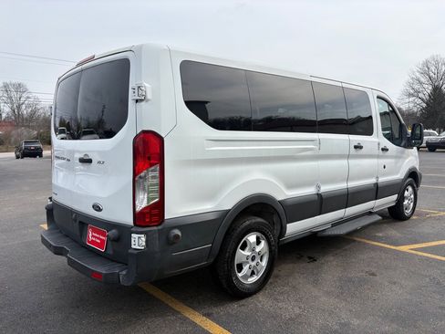 Used 2018 Ford Transit 350 XLT image 6