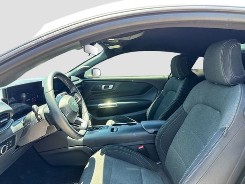 Used 2024 Ford Mustang Coupe RWD image 10