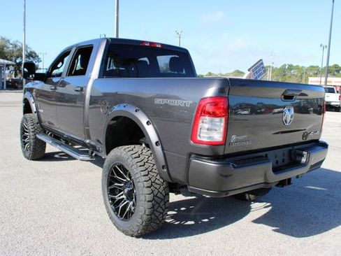 Used 2024 RAM 2500 Big Horn w/ Sport Appearance Package image 8