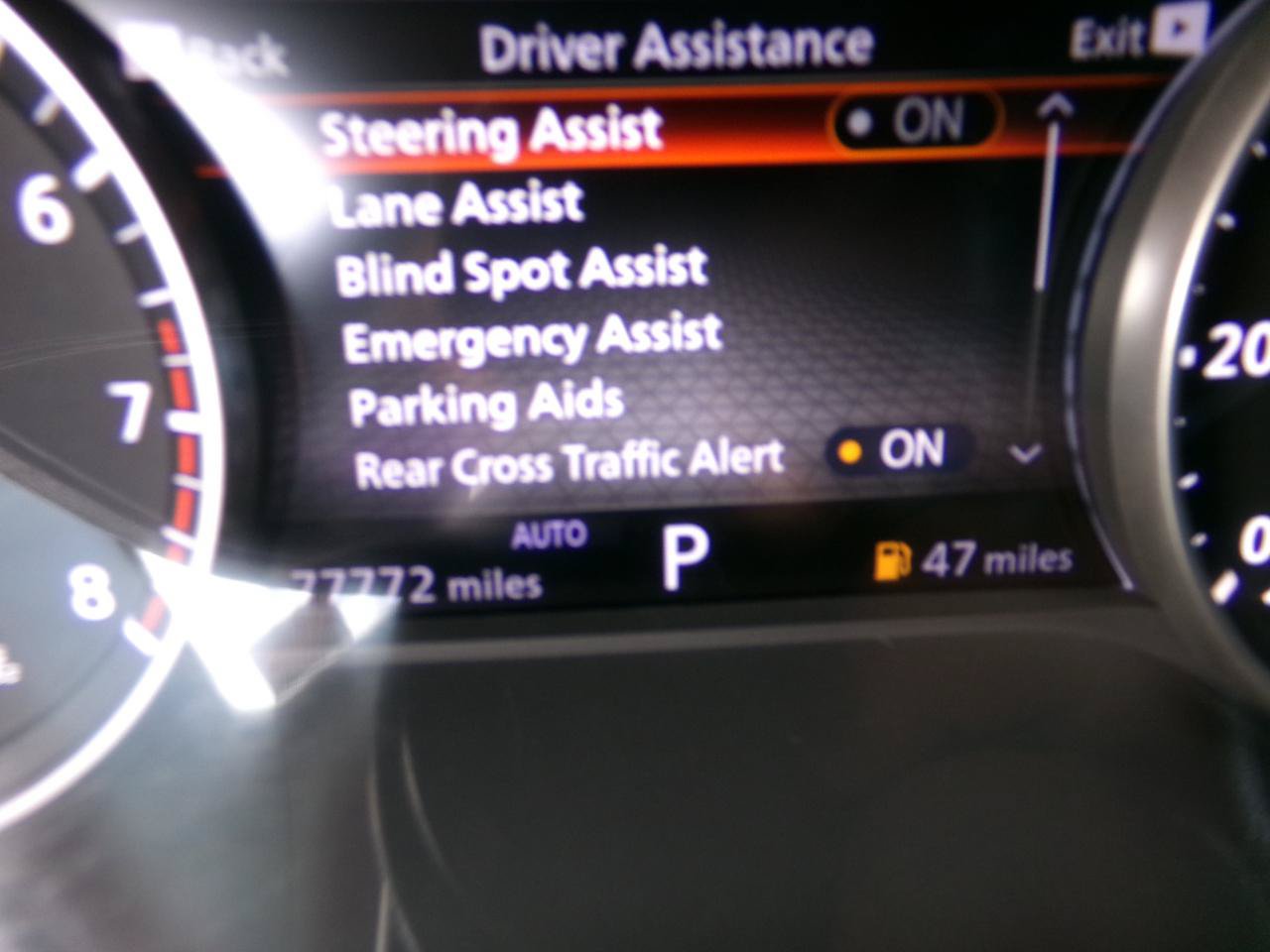 Used 2024 Nissan Pathfinder SV AWD/4WD image 20