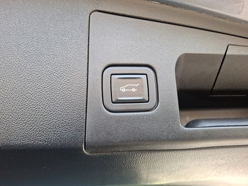 Used 2021 Cadillac XT5 Premium Luxury image 31