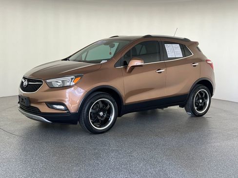 Used 2017 Buick Encore Sport Touring AWD/4WD image 9