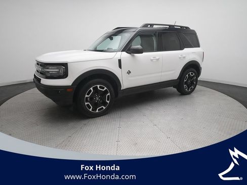Used 2023 Ford Bronco Sport Outer Banks AWD/4WD image 1