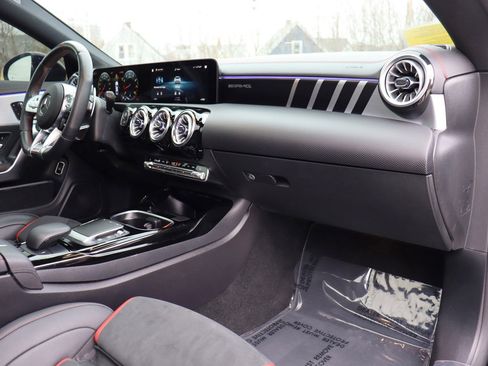 Used 2022 Mercedes-Benz CLA 35 AMG 4MATIC w/ AMG Performance Seat Package image 20