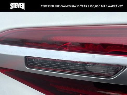 Certified 2023 Kia Seltos S w/ Navigation Package AWD/4WD image 9