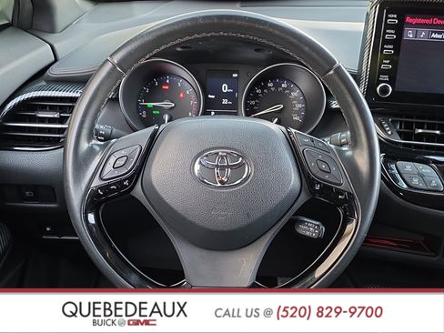 Used 2019 Toyota C-HR XLE FWD image 12