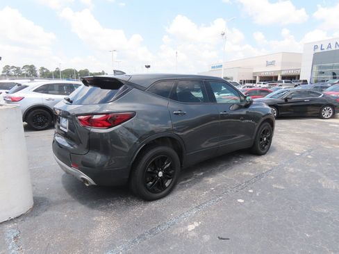 Used 2019 Chevrolet Blazer LT FWD image 11