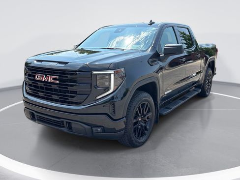 Used 2022 GMC Sierra 1500 Elevation AWD/4WD image 3