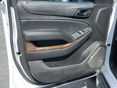 Used 2016 Chevrolet Tahoe LT RWD image 9