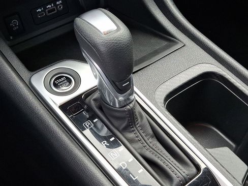 Used 2024 Nissan Sentra SV image 14