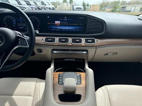 Used 2025 Mercedes-Benz GLE 350 4MATIC image 20
