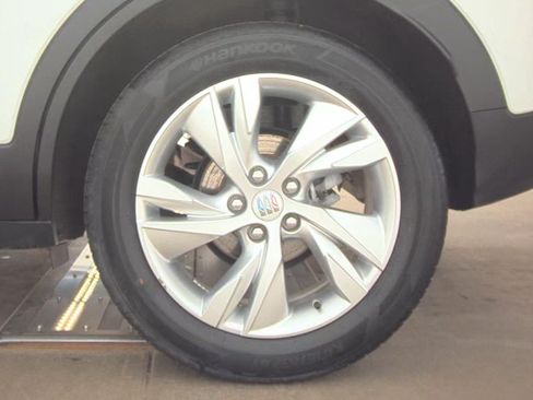 Used 2024 Buick Encore GX Preferred FWD image 20