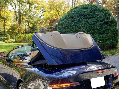 Used 2015 Aston Martin DB9 Volante image 86