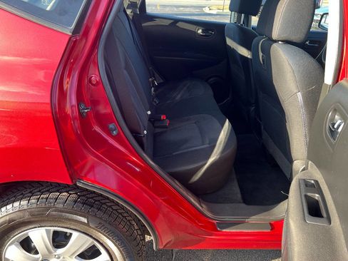 Used 2014 Nissan Rogue S w/ Convenience Package image 22