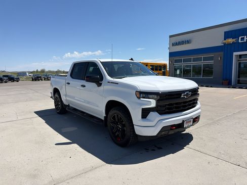 Used 2023 Chevrolet Silverado 1500 RST w/ Redline Edition AWD/4WD image 8