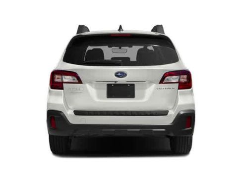 Used 2018 Subaru Outback 2.5i Limited AWD/4WD image 8