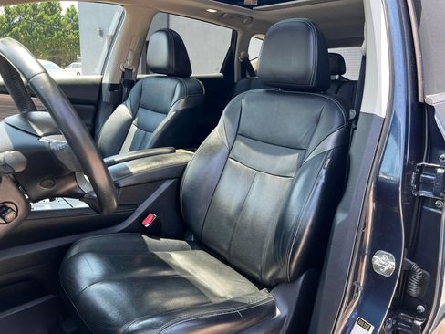 Used 2017 Nissan Murano Platinum w/ Platinum Technology Package AWD/4WD image 14