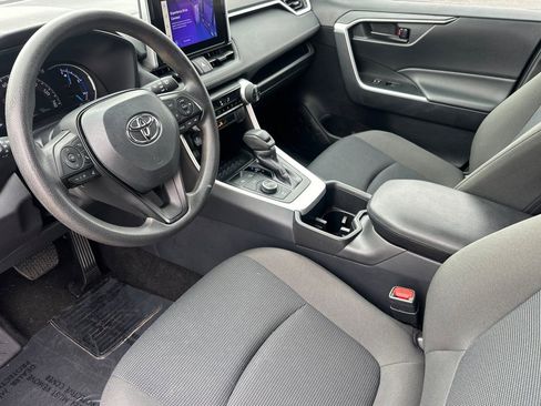 Certified 2025 Toyota RAV4 LE image 12