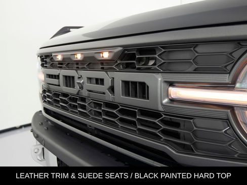 Used 2025 Ford Bronco Raptor AWD/4WD image 34
