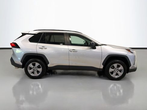Used 2023 Toyota RAV4 LE AWD/4WD image 11
