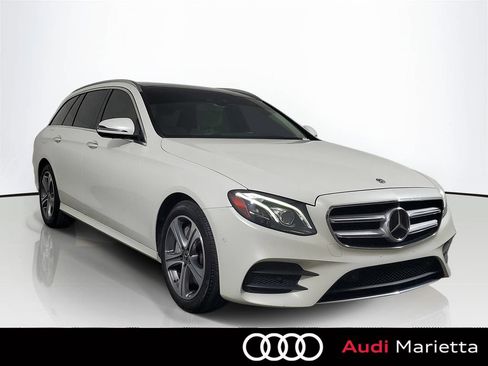 Used 2018 Mercedes-Benz E 400 4MATIC Wagon image 1