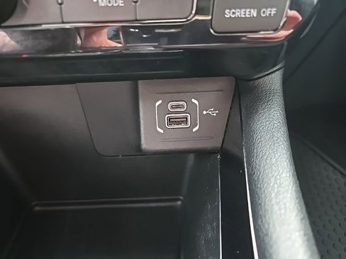 Used 2024 Jeep Compass Trailhawk image 63