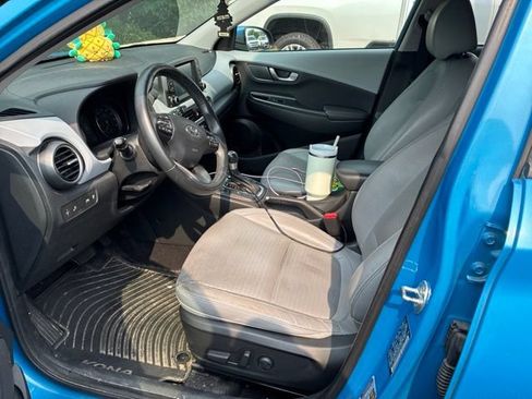 Used 2021 Hyundai Kona Limited AWD/4WD image 5